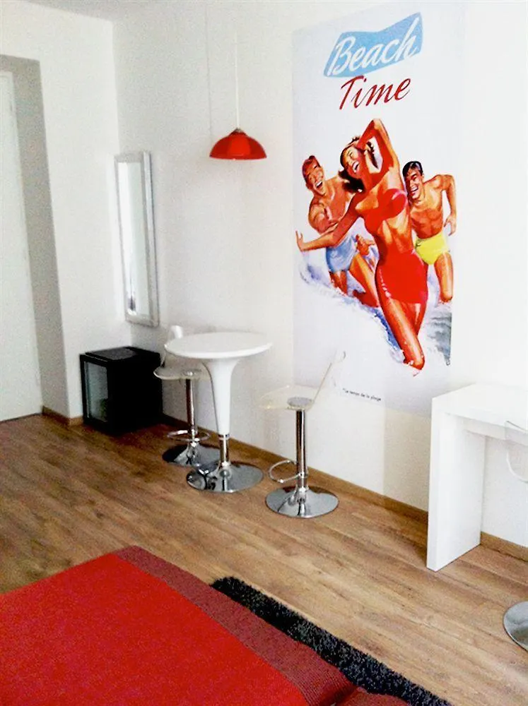 *** Hotel Little Palace Nice France