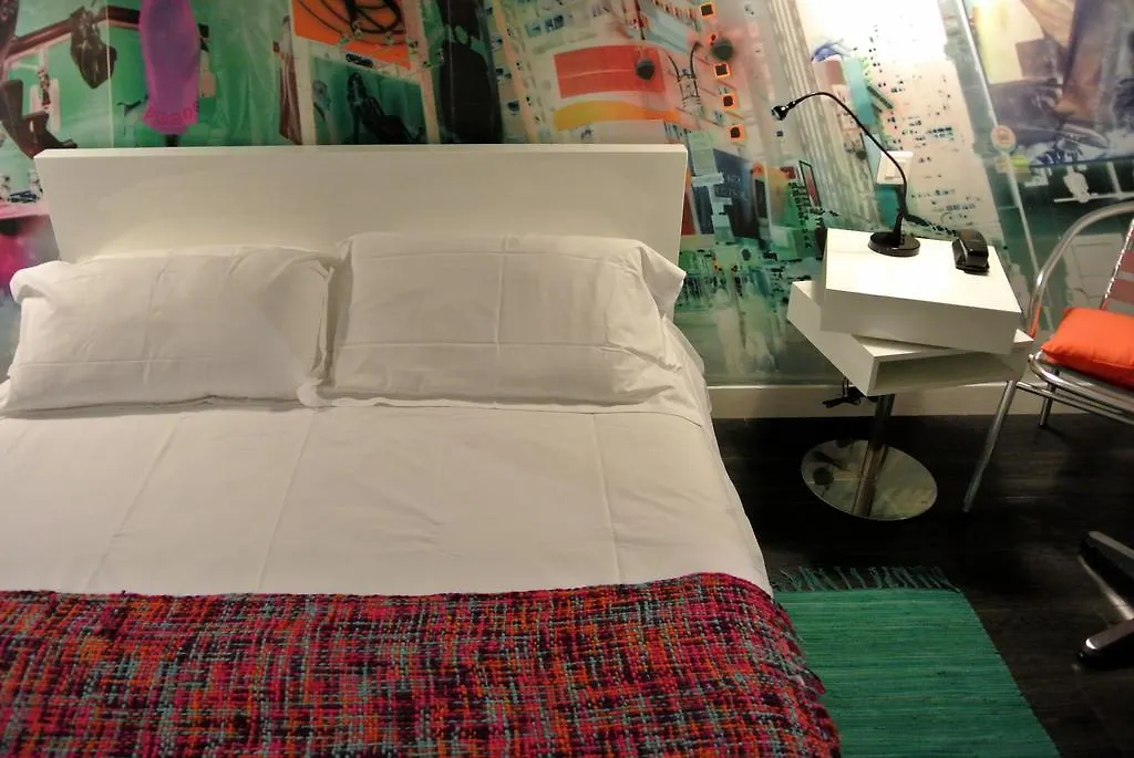 B11hotel Nice 3*,